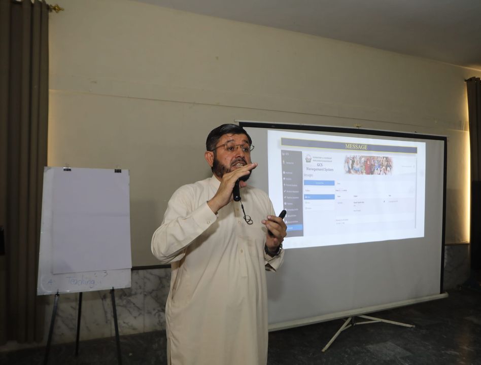 Session on POHA by Deputy Director E-Governance, Mr.Noor Sher Afridi
