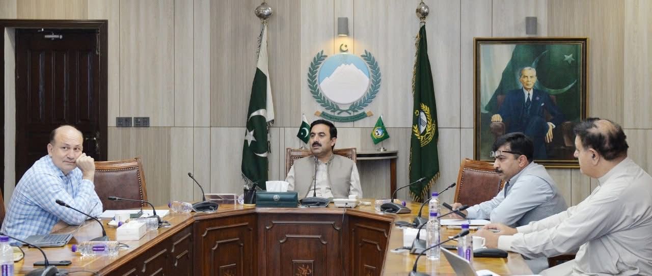 چیف سیکرٹری خیبرپختونخوا شہاب علی شاہ نے گڈ گورننس روڈ میپ کے تحت محکمہ ابتدائی و ثانوی تعلیم کی ایک اعلیٰ سطحی اجلاس کی صدارت کی جس میں محکمہ میں اصلاحات پر تفصیلی بریفنگ دی گئی۔