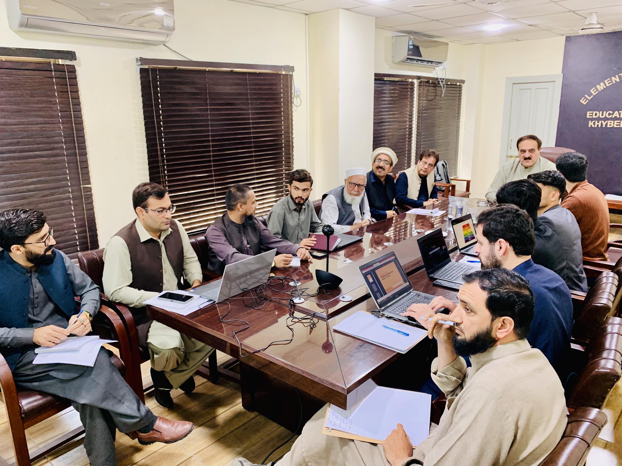 ESEF Advances Digital Learning with AI and Virtual School Initiatives